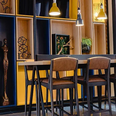 Ibis Centre Stanislas ホテル 3*