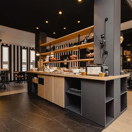 南希中心圣凯瑟琳宜必思酒店 酒店 3*