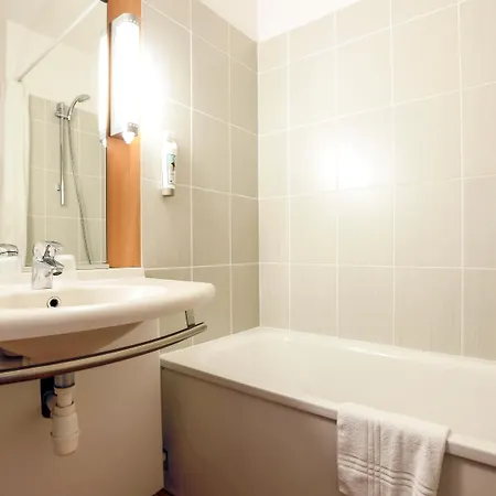 Ibis Centre Stanislas ホテル