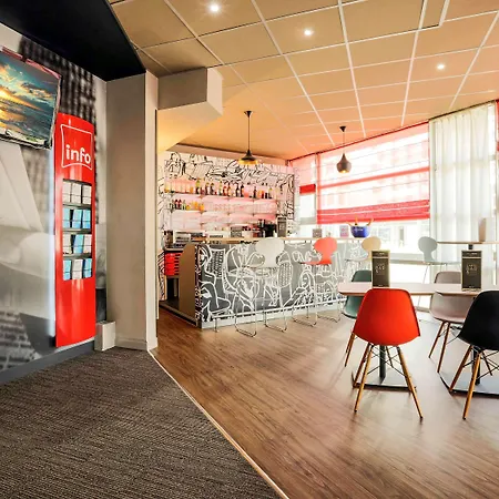 Ibis Centre Stanislas מלון