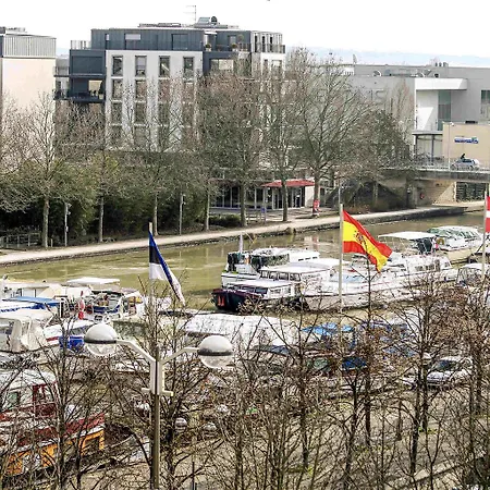 Ibis Centre Stanislas Hotel 3*